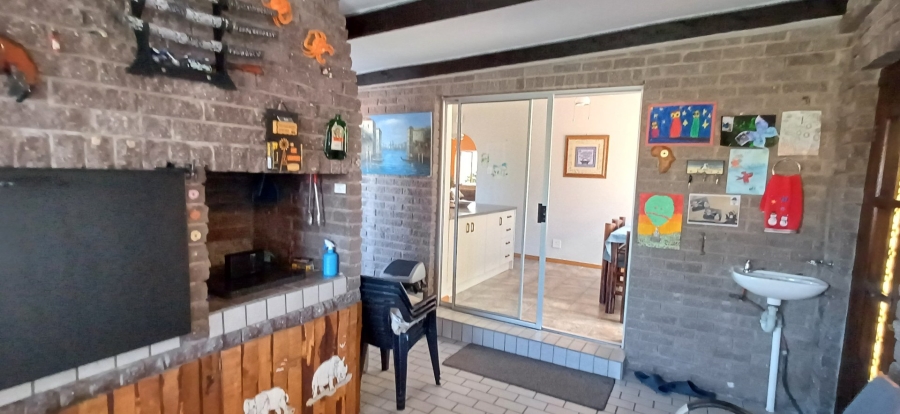 3 Bedroom Property for Sale in Dana Bay Western Cape